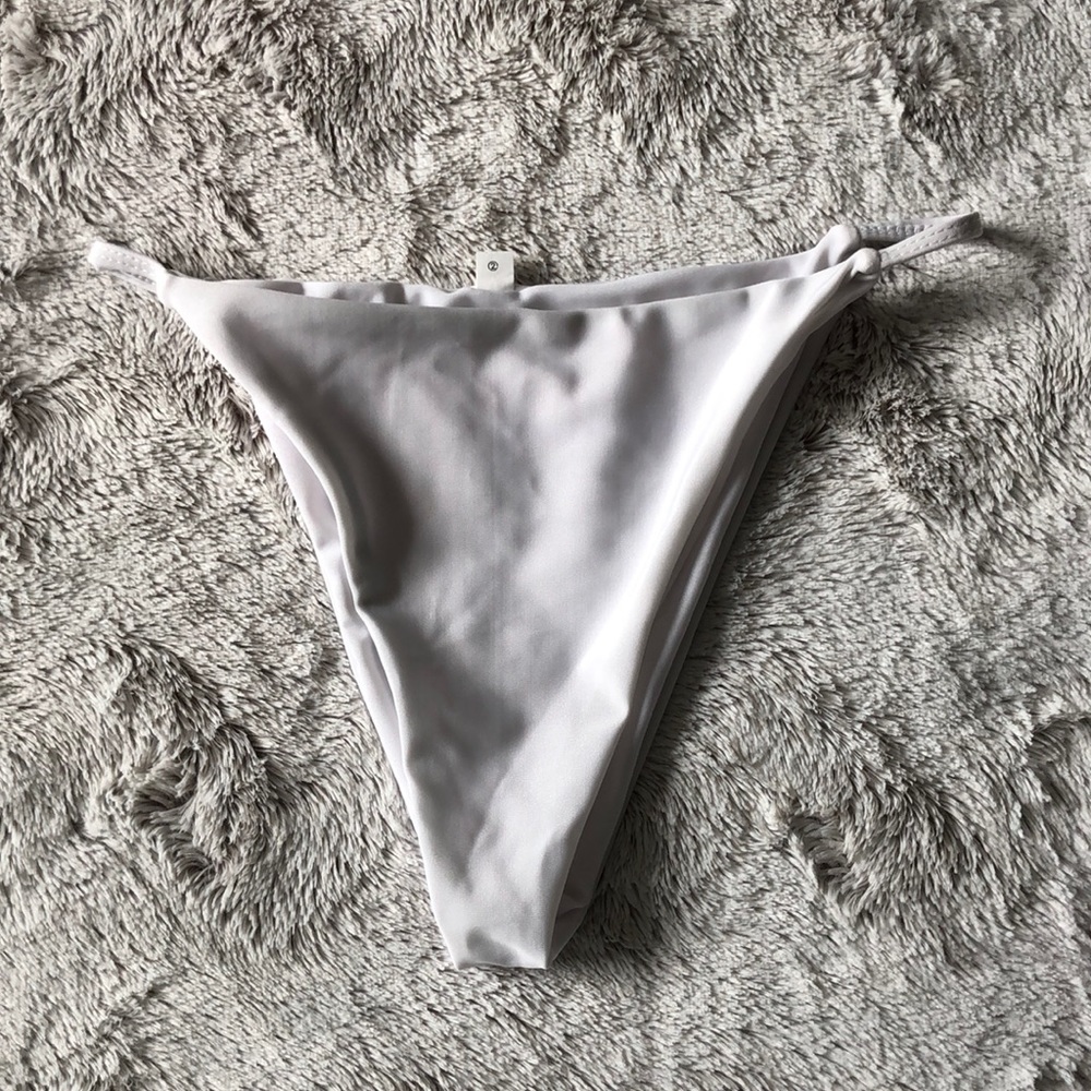 Bathing suit bottom